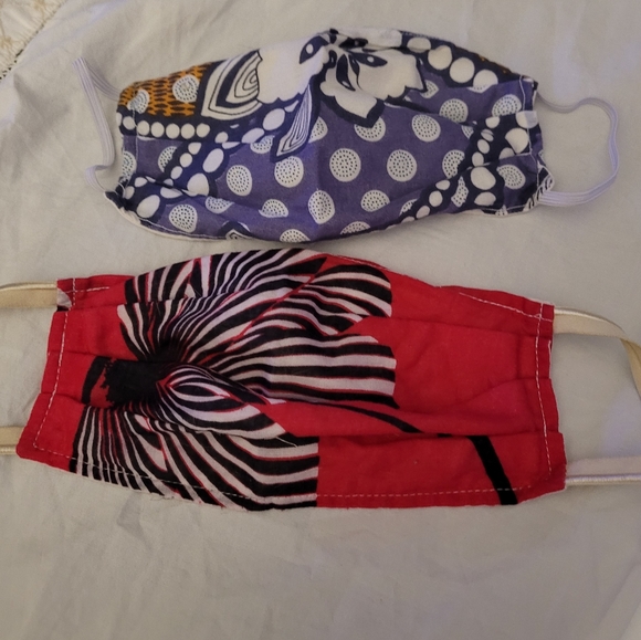 Face Masks 2 for 1 - Picture 3 of 4